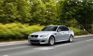 BMW M5 z silnikiem V10 – moc, osiągi i historia, której nie znasz