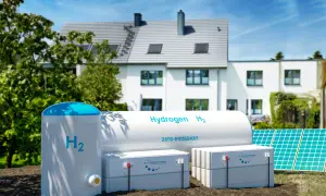 Nowoczesny dom zasilany przez piec na wodór, panele słoneczne i magazyny energii. Czysta energia przyszłości.