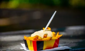 Co do frytek na kolację? Odkryj 15+ inspiracji na sycące dania!