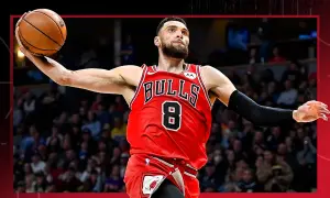 Zach LaVine, jeden z gwiazd chicago koszykarze z NBA, w akcji.