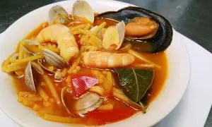 Bar Vinos y Tapas La Estación: ¿Las mejores tapas de Sevilla?