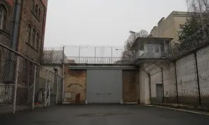 Jak wygląda areszt w Szczecinie? Warunki, życie i codzienność osadzonych