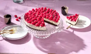 Himbeer-Mascarpone-Dessert: Einfaches Rezept & No-Bake-Torte