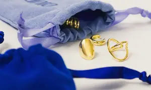Jak zapakować bransoletkę? Niezapomniany prezent krok po kroku