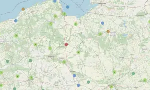 Mapa Polski z zaznaczonymi punktami, które mogą być związane z trasami gravel po łódzku. Kolory i liczby wskazują na różne kategorie lub ilości.