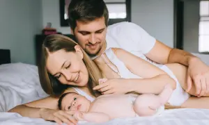 Kto wystawia zwolnienie na opiekę nad żoną po porodzie i co musisz wiedzieć