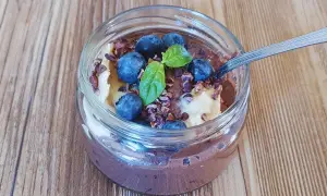 Pudding proteinowy: Szybki przepis na zdrowy deser (keto, wege)