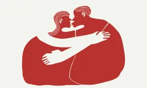 Dwie postacie w czerwieni obejmują się czule. Ilustracja podkreśla potrzebę przytulania u dorosłych, symbolizując bliskość i wsparcie.
