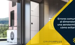 Unidad exterior de bomba de calor junto a una fachada. El texto habla sobre el **bomba de calor funcionamiento** y errores comunes.