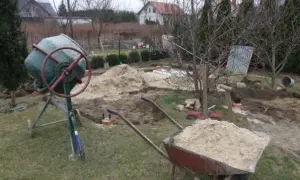 Jak zrobić beton w betoniarce - proste kroki i sprawdzone porady