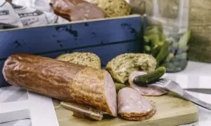 Kiełbasa żywiecka – tradycyjny smak, wartość odżywcza i zastosowanie