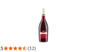 Mogen David Pomegranate – słodkie wino o intensywnym smaku granatu. Idealne na deser.