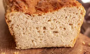 Idealny chleb bezglutenowy? Poznaj sekrety i piecz bez błędów!