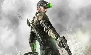 Sam Fisher w taktycznym stroju, z noktowizorem i bronią, gotowy do akcji w **Splinter Cell Remake**.