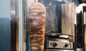 Grill do kebaba: Jak wybrać najlepszy? Poradnik Rafała Olszewskiego