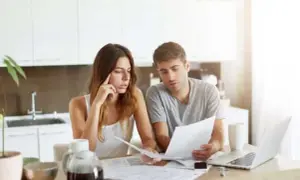 Kto płaci podatek od wynajmu mieszkania? Zrozum swoje obowiązki podatkowe