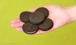 Ile kcal ma Oreo? Klasyczne vs. Milka Sensations zaskakujące różnice!