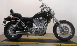 Wady i zalety Suzuki Intruder 1400 i 1500 - Co warto wiedzieć?