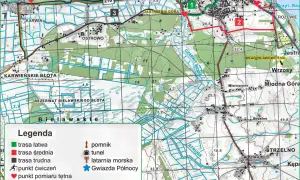 Mapa turystyczna z zaznaczonymi trasami pieszymi i rowerowymi. Widoczna Jastrzębia Góra, Karwia, Rozewie. Trasa średnia oznaczona kolorem czerwonym.
