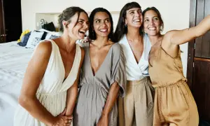 Stylizacje na wesele 2026: Trendy, dress code i Twój idealny look