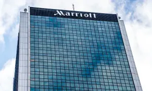Ile pięter ma hotel Marriott w Warszawie? Zaskakujące fakty o wysokości