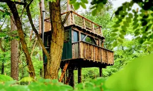 Jezioro Sławskie: Noclegi dla każdego domki, hotele, glamping