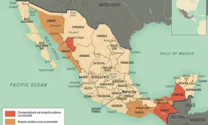 Mapa Meksyku z zaleceniami dotyczącymi **szczepień** i unikania komarów. Kolory wskazują regiony z różnym ryzykiem malarii.