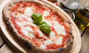 Dlaczego ciasto na pizzę nie jest elastyczne? Oto najczęstsze przyczyny