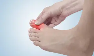 Schmerzender Zeh, möglicherweise durch Überlastung des extensor hallucis longus.