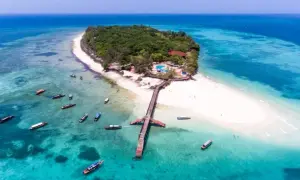 Kiedy najlepiej jechać na Zanzibar, aby uniknąć tłumów i deszczu?