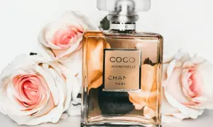 Co lepsze: perfumy czy woda toaletowa? Odkryj kluczowe różnice