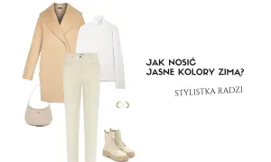 Jasne spodnie damskie w stylizacji zimowej: beżowy płaszcz, biały golf, botki i torebka. Stylistka radzi, jak nosić jasne kolory zimą.