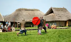 Skansen Słowian i Wikingów: Fascynujące atrakcje i wydarzenia