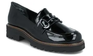 Czy lakierowane buty są modne? Odkryj najnowsze trendy i style