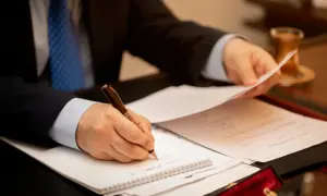 Ekspertyza techniczna budynku - kto może ją wykonać i jakie ma uprawnienia?