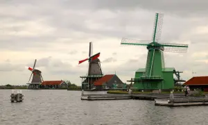Zaanse Schans: odkryj ukryte skarby holenderskiego skansenu