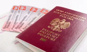 Polskie paszporty i dowody osobiste. Czy do Norwegii potrzebny jest paszport? Tak, jeśli nie jesteś obywatelem UE.