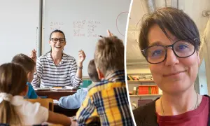 Glad lärare skrattar med eleverna i klassrummet. Ingen behöver ha tråkigt när undervisningen är så här rolig!