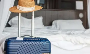 Co można zabrać z hotelu? Uniknij nieprzyjemnych niespodzianek