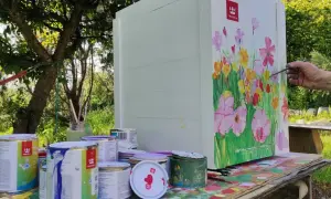 Jaką farbą malować ule drewniane, aby chronić pszczoły i drewno?