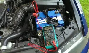 Akumulator Honda Accord VII 2.0 benzyna: Precyzyjny dobór i wymiana