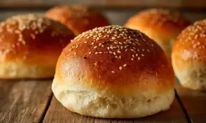 Pain brioché burger maison : le secret d'un moelleux inratable !