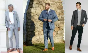 Drei Männer in Anzügen. Links ein Mann in einem hellgrauen Anzug mit braunen Schuhen. Mitte ein Mann in einem blauen Anzug mit braunen Schuhen. Rechts ein Mann in einem grauen Sakko, schwarzer Hose und braunen Schuhen.