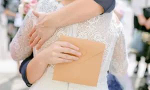 Ile dać na wesele? Bez stresu! Kwoty, zasady i porady eksperta.