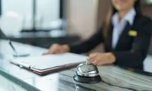 Czy w hotelu trzeba pokazać dowód? Sprawdź, co musisz wiedzieć