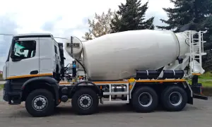 Ile waży betoniarka? Od małej po gruszkę kluczowe wagi i transport