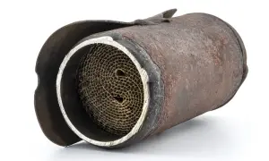 Jak usunąć DPF? Zanim to zrobisz, poznaj ukryte koszty!