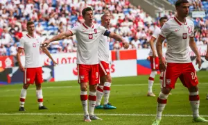 Ile zarabiają polscy piłkarze? Zaskakujące różnice w wynagrodzeniach!