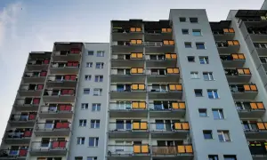 Czy warto wykupić grunt pod swoim mieszkaniem w bloku? Koszty i ryzyka