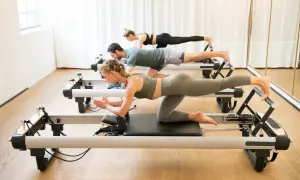 Pilates: Ile kalorii spalisz? Sprawdź fakty i mity!